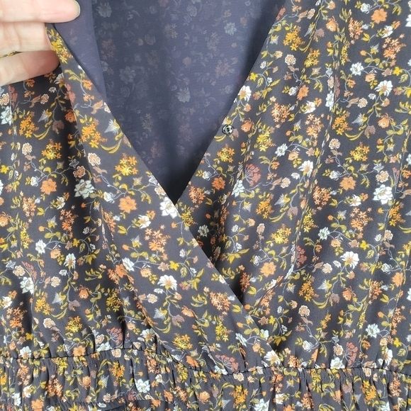 CURRENT Air Medium Ditzy Floral Ruffled Peasant Faux Wrap Dress Long Sleeves - Picture 7 of 16